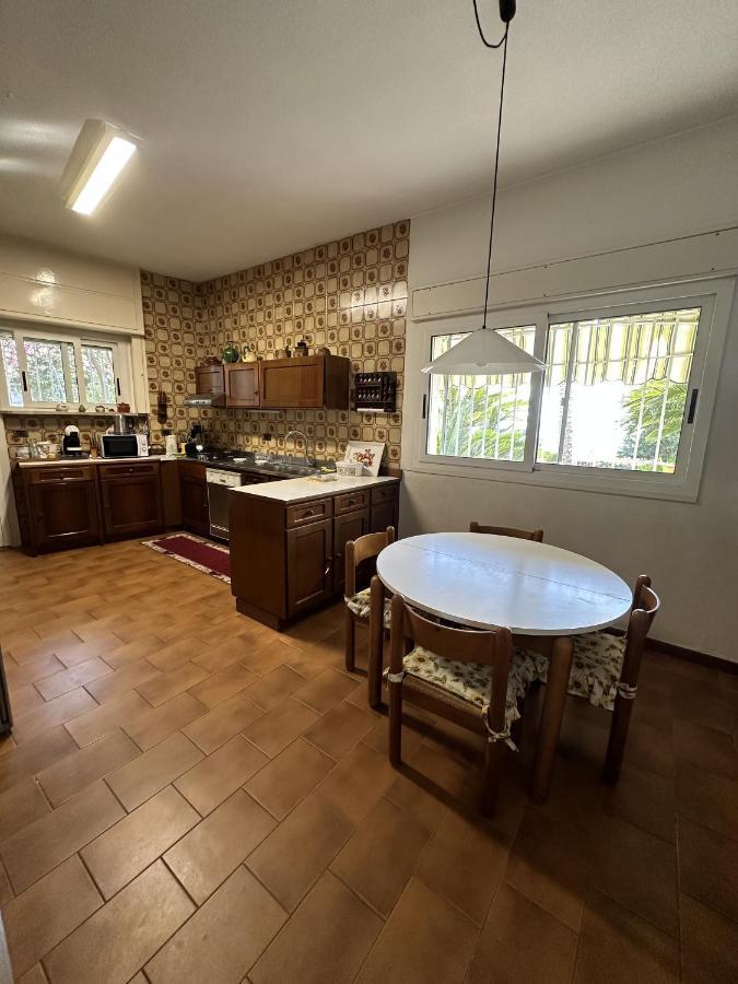 Le Rose Di Emma Villa Bordighera Buitenkant foto