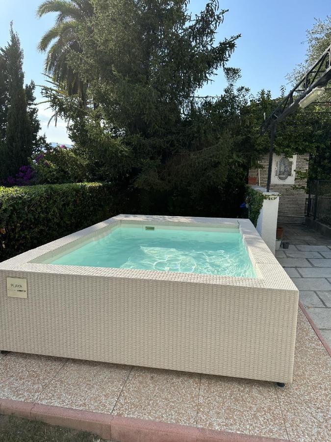 Le Rose Di Emma Villa Bordighera Buitenkant foto