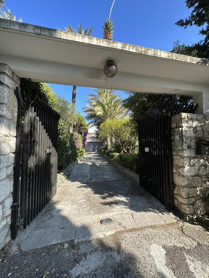 Le Rose Di Emma Villa Bordighera Buitenkant foto