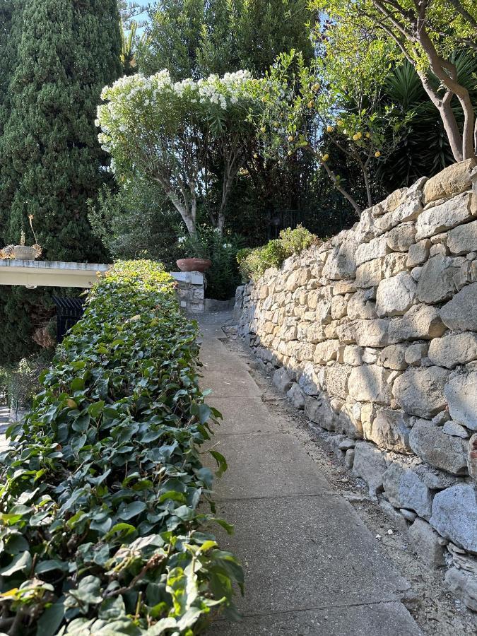 Le Rose Di Emma Villa Bordighera Buitenkant foto